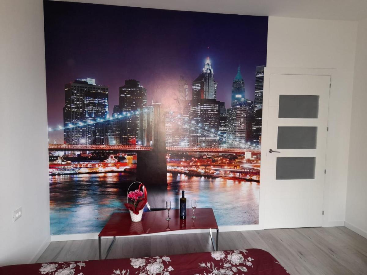 Manhattan Studio In Bukarest Kültér fotó